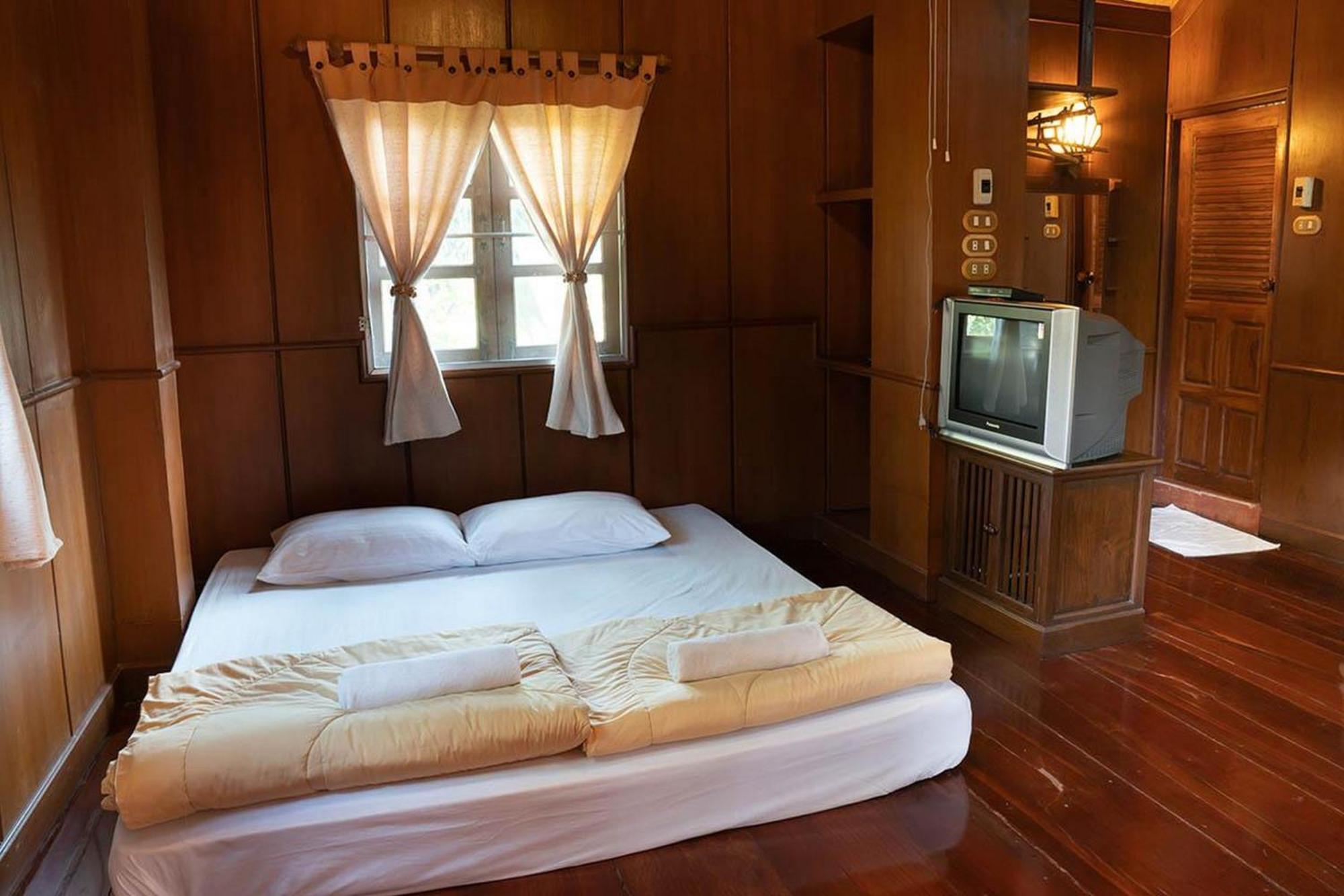 Hotel Bhupimarn Garden House Chom Thong Exteriér fotografie